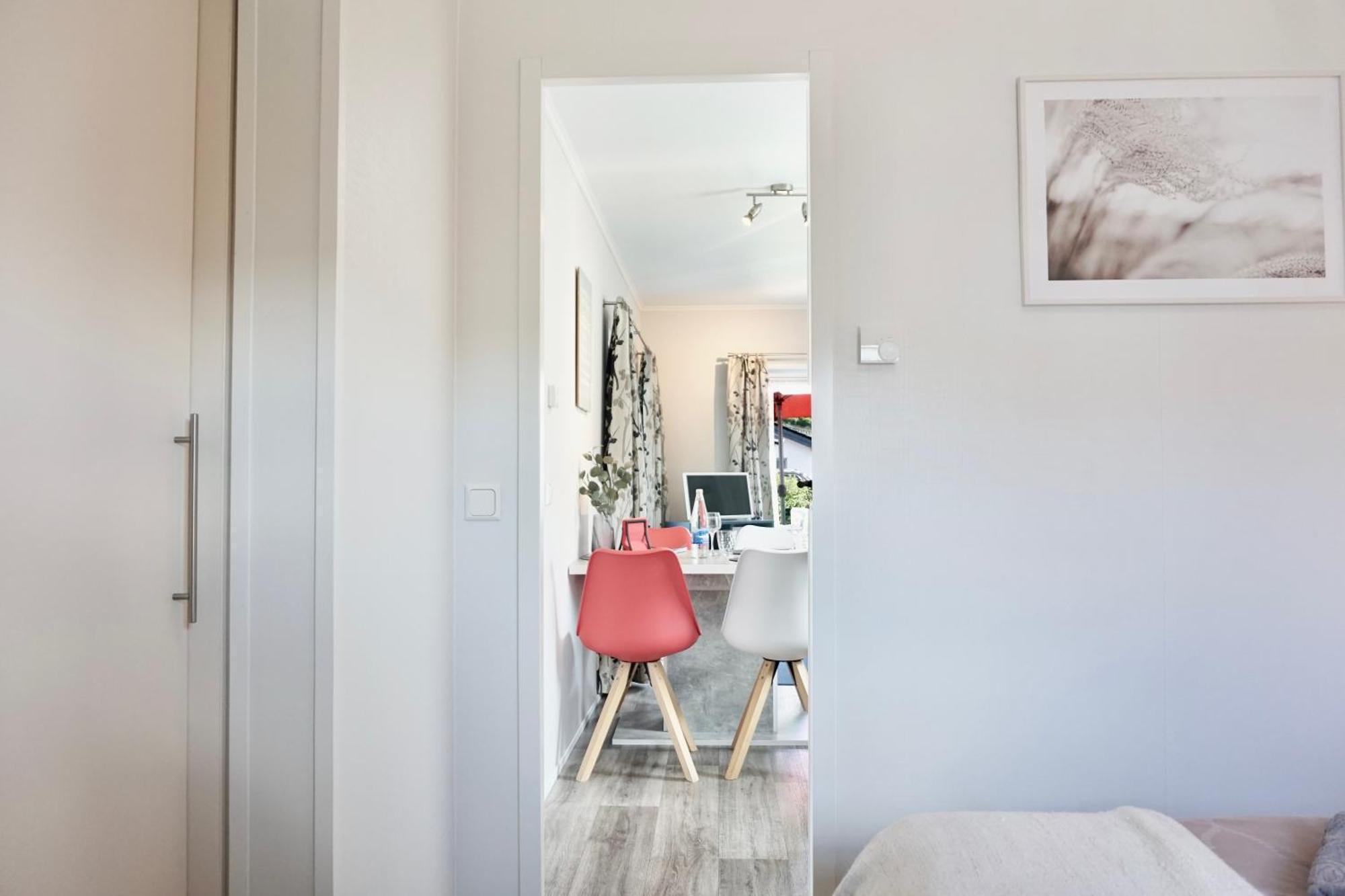 Ferienhaus Ufergeheimnis Am Guelser Moselbogen I 2 Sz I 5 Gaeste I Badebucht I Grill I Garten Coblença Exterior foto