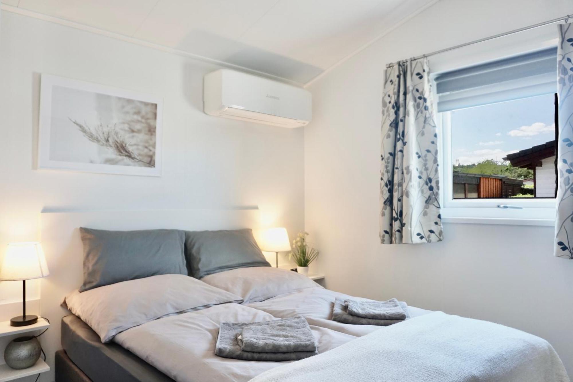 Ferienhaus Ufergeheimnis Am Guelser Moselbogen I 2 Sz I 5 Gaeste I Badebucht I Grill I Garten Coblença Exterior foto