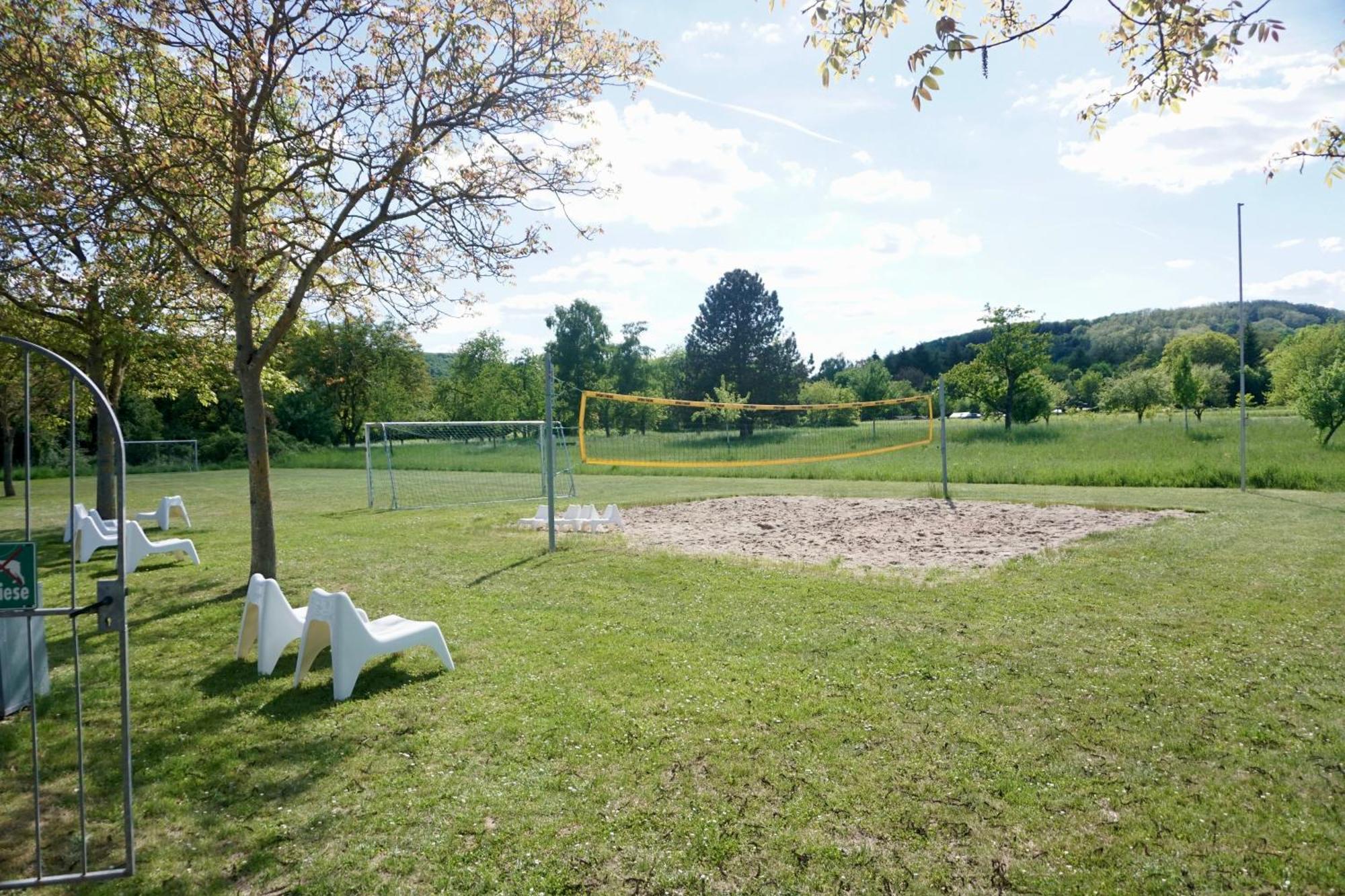 Ferienhaus Ufergeheimnis Am Guelser Moselbogen I 2 Sz I 5 Gaeste I Badebucht I Grill I Garten Coblença Exterior foto